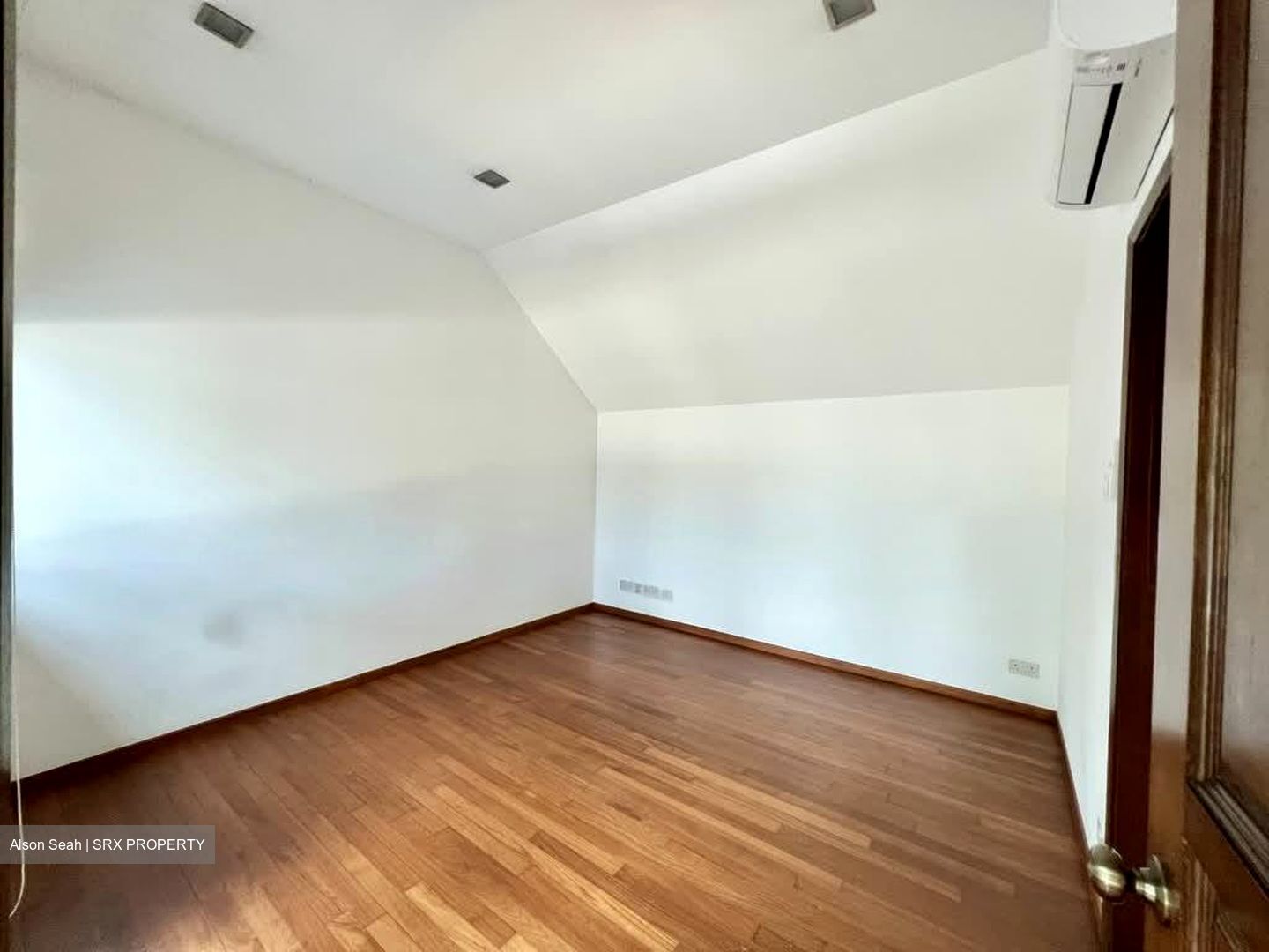 Chancery Hill Walk (D11), Terrace #551098491